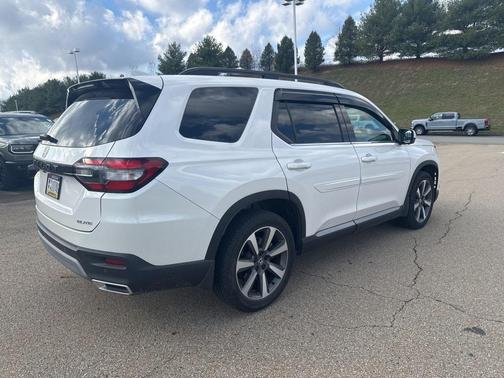 2025 Honda Pilot Elite