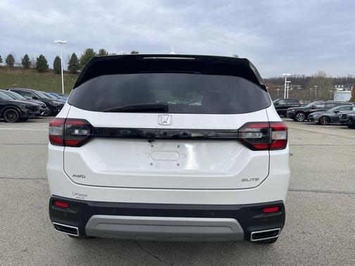 2025 Honda Pilot Elite