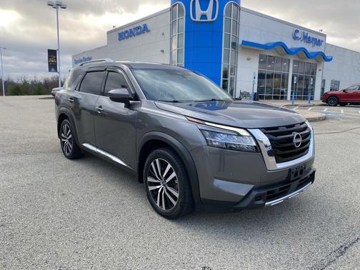 2023 Nissan Pathfinder Platinum 4WD