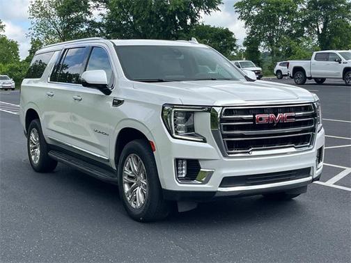 2022 GMC Yukon XL SLT