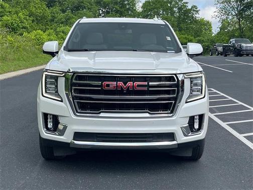 2022 GMC Yukon XL SLT