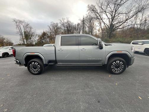 2025 GMC Sierra 2500 Denali Ultimate