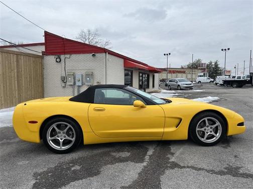 2000 Chevrolet Corvette Base