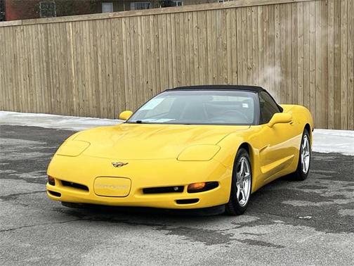 2000 Chevrolet Corvette Base
