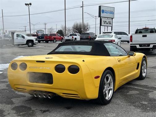 2000 Chevrolet Corvette Base
