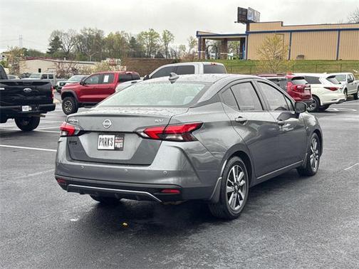 2020 Nissan Versa 1.6 SV