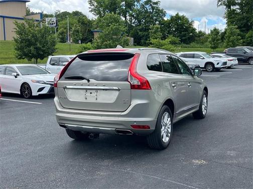 2015 Volvo XC60 T5 Premier