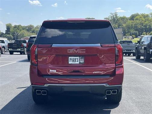 2025 GMC Yukon 4WD AT4