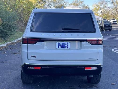 2022 Jeep Wagoneer Series II 4x4