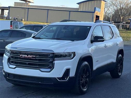 2023 GMC Acadia AWD AT4