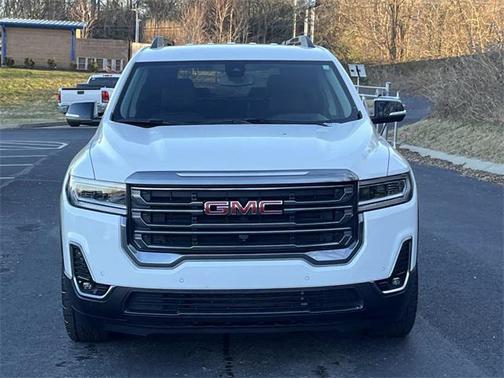 2023 GMC Acadia AWD AT4