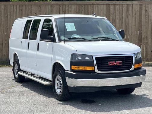 Summit White 2025 GMC Savana 2500 Work Van