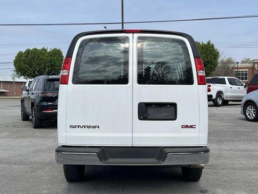 2024 GMC Savana 2500 Work Van