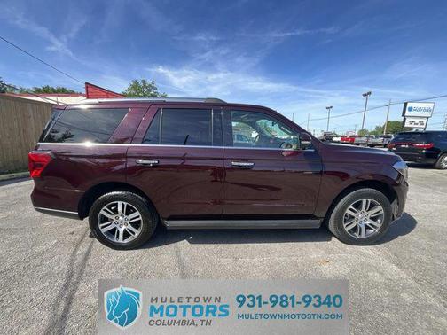 Jewel Red Metallic Tinted Clearcoat 2024 Ford Expedition Limited