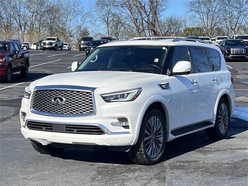 2019 INFINITI QX80 Luxe