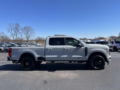 Avalanche 2025 Ford F-250 Lariat