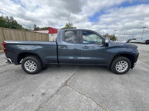 Shadow Gray Metallic 2020 Chevrolet Silverado 1500 LT