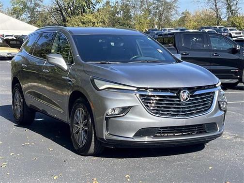2023 Buick Enclave Essence FWD