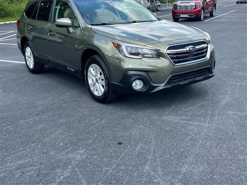 2019 Subaru Outback 2.5i Premium