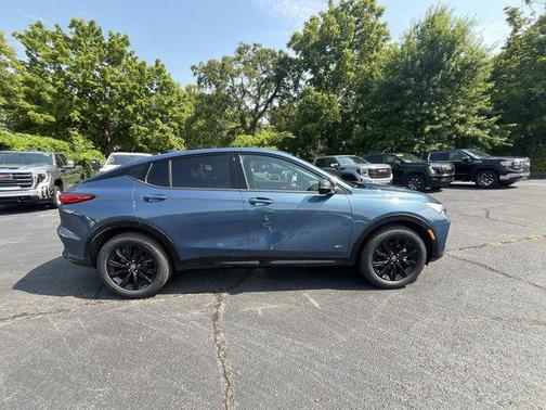 Ocean Blue Metallic 2026 Buick Envista Sport Touring FWD