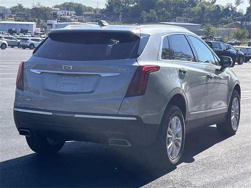 2025 Cadillac XT5 Luxury