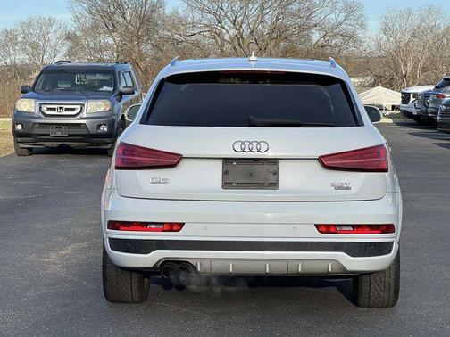 Glacier White 2016 Audi Q3 2.0T Premium Plus