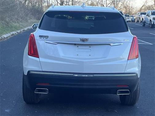 2017 Cadillac XT5 Base