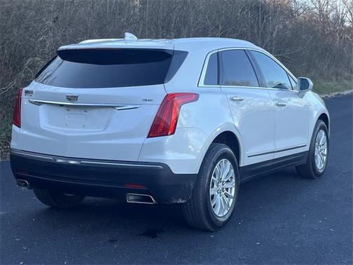 2017 Cadillac XT5 Base