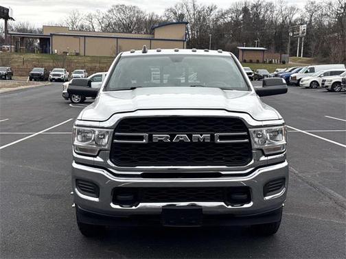 2022 RAM 3500 Tradesman Crew Cab 4x4 8' Box