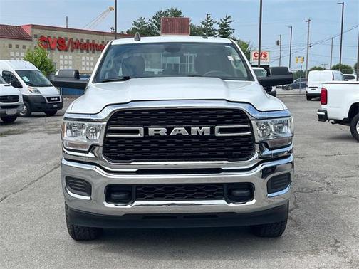 2022 RAM 2500 Big Horn Crew Cab 4x4 6'4' Box