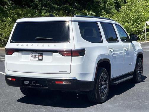 Bright White Clearcoat 2024 Jeep Wagoneer Series II 4x2
