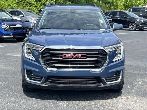 Downpour Metallic 2024 GMC Terrain SLE