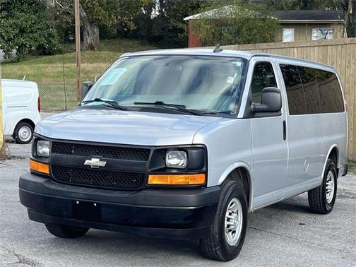 2017 Chevrolet Express 2500 LS