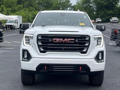 Summit White 2022 GMC Sierra 1500 AT4