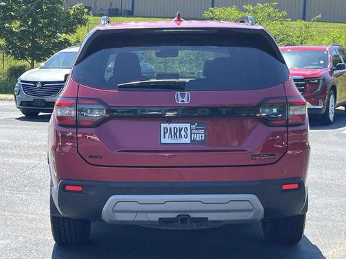 Radiant Red Metallic II 2025 Honda Pilot TrailSport