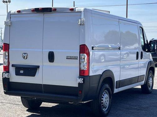 2025 RAM ProMaster 2500 Tradesman