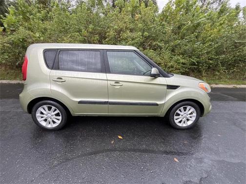 2013 Kia Soul +