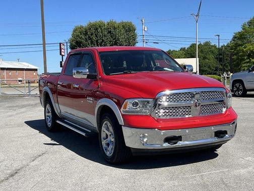 Flame Red Clearcoat 2018 RAM 1500 Laramie