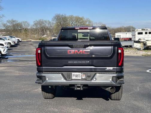 2025 GMC Sierra 2500 SLT