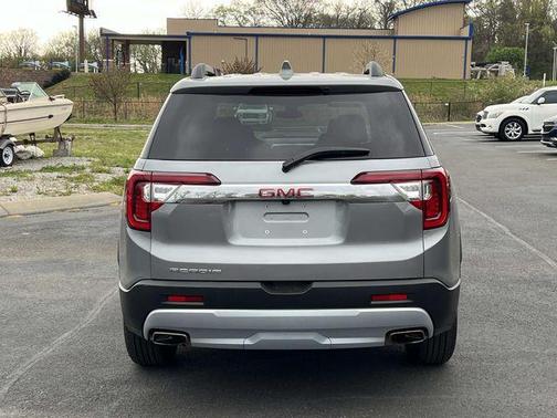 Sterling Metallic 2023 GMC Acadia FWD SLE