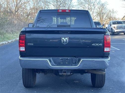 2017 RAM 2500 SLT Crew Cab 4x4 6'4' Box