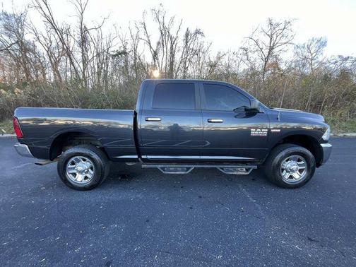2017 RAM 2500 SLT Crew Cab 4x4 6'4' Box