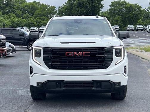 Summit White 2024 GMC Sierra 1500 Elevation