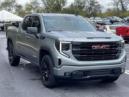 2025 GMC Sierra 1500 Elevation