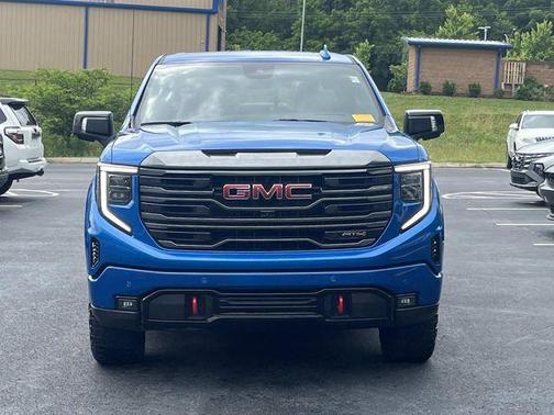 Dynamic Blue Metallic 2024 GMC Sierra 1500 AT4