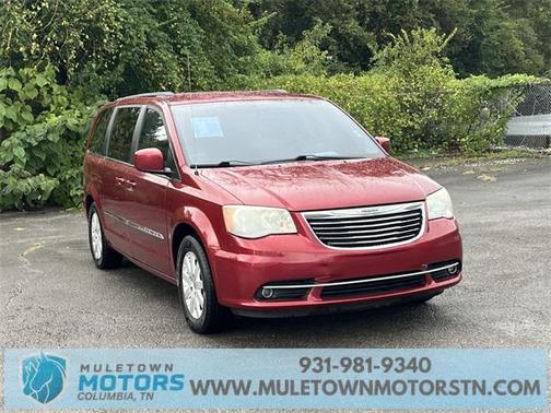 2012 Chrysler Town & Country Touring