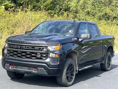 2023 Chevrolet Silverado 1500 Custom Trail Boss