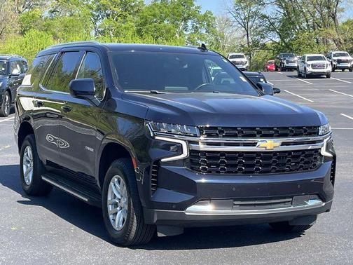Midnight Blue Metallic 2023 Chevrolet Tahoe LS