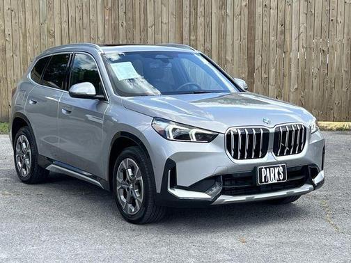 Space Silver Metallic 2025 BMW X1 xDrive28i