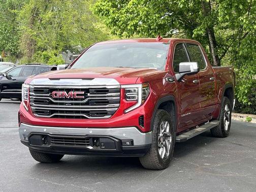 Volcanic Red Tintcoat 2025 GMC Sierra 1500 SLT